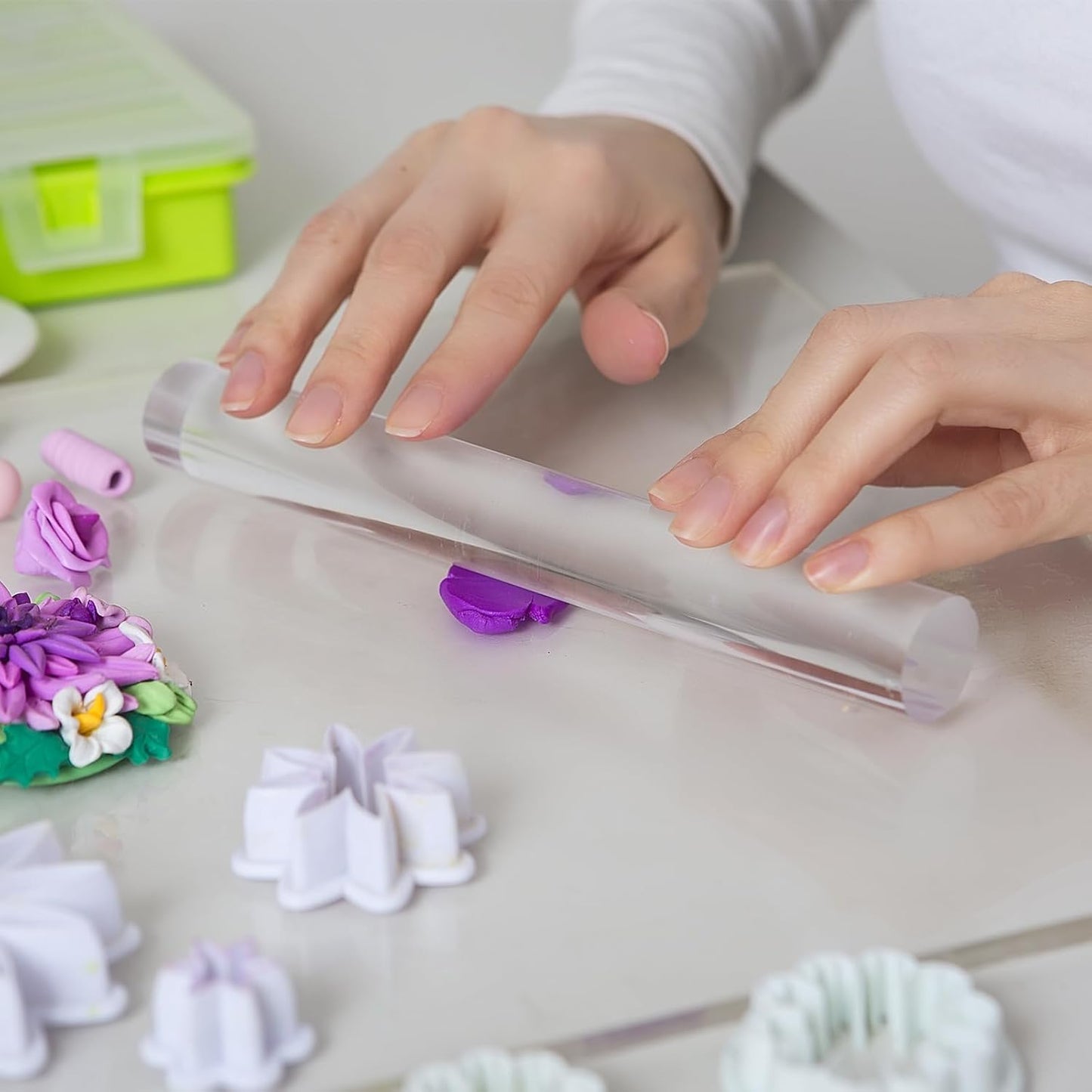 HARFINGTON Acrylic Clay Roller 8 Inch x 1 Inch Solid Non-Stick Plastic Round Tube Roller Polymer Clay Rod Fondant Rolling Pin for Shaping, Sculpting, Modeling DIY Crafts, Blue