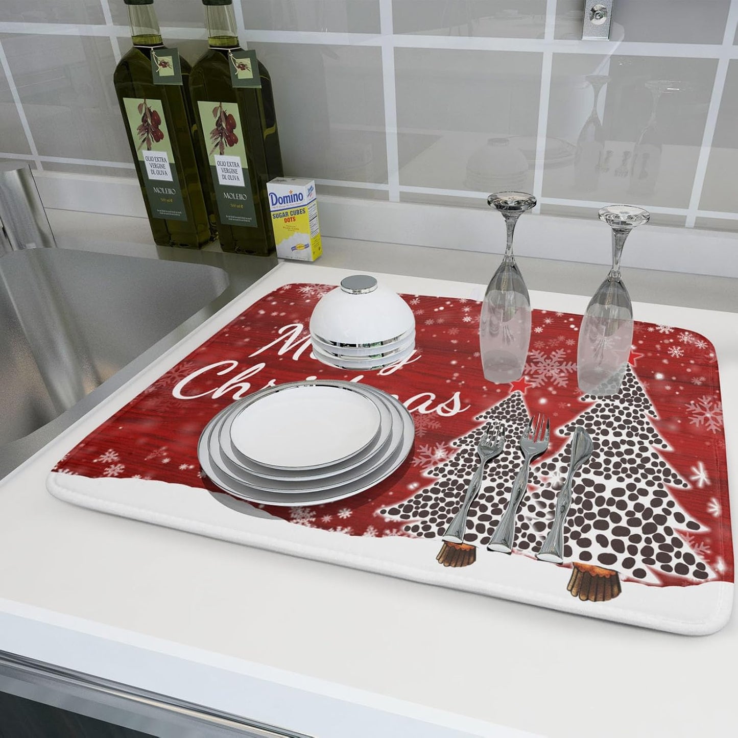 Merry Christmas Tree Red Dish Drying Mat for Kitchen Counter,Winter Snowflake Pine Drying Mat 18 x 24 Inch with Absorbent Reversible Microfiber Dish Drying Pad for Coffee Bar