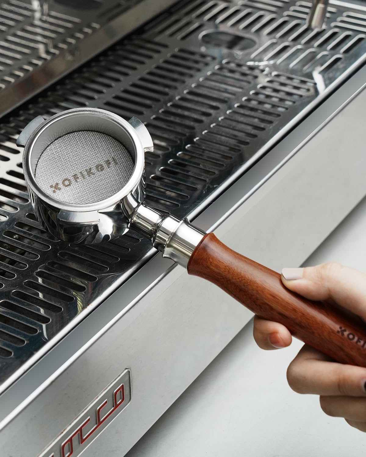 54mm Bottomless Portafilter 3 Ears, Bottomless Naked Portafilter Compatible with Breville/Sage Barista Express BES870/876/878/880/881/450/500/810/840, with Puck Screen and 18g Filter Basket - Rosewood