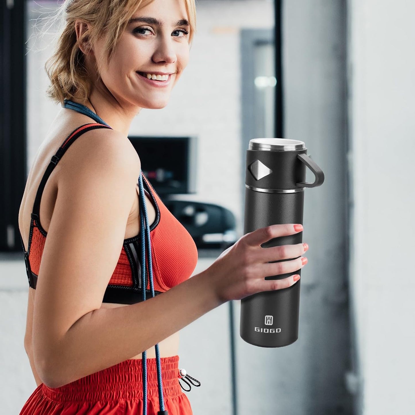 Stainless Steel Thermo 700ml/23.7oz Vacuum Insulated Bottle with Cup for Coffee Hot drink and Cold drink water flask.(Black,Set)