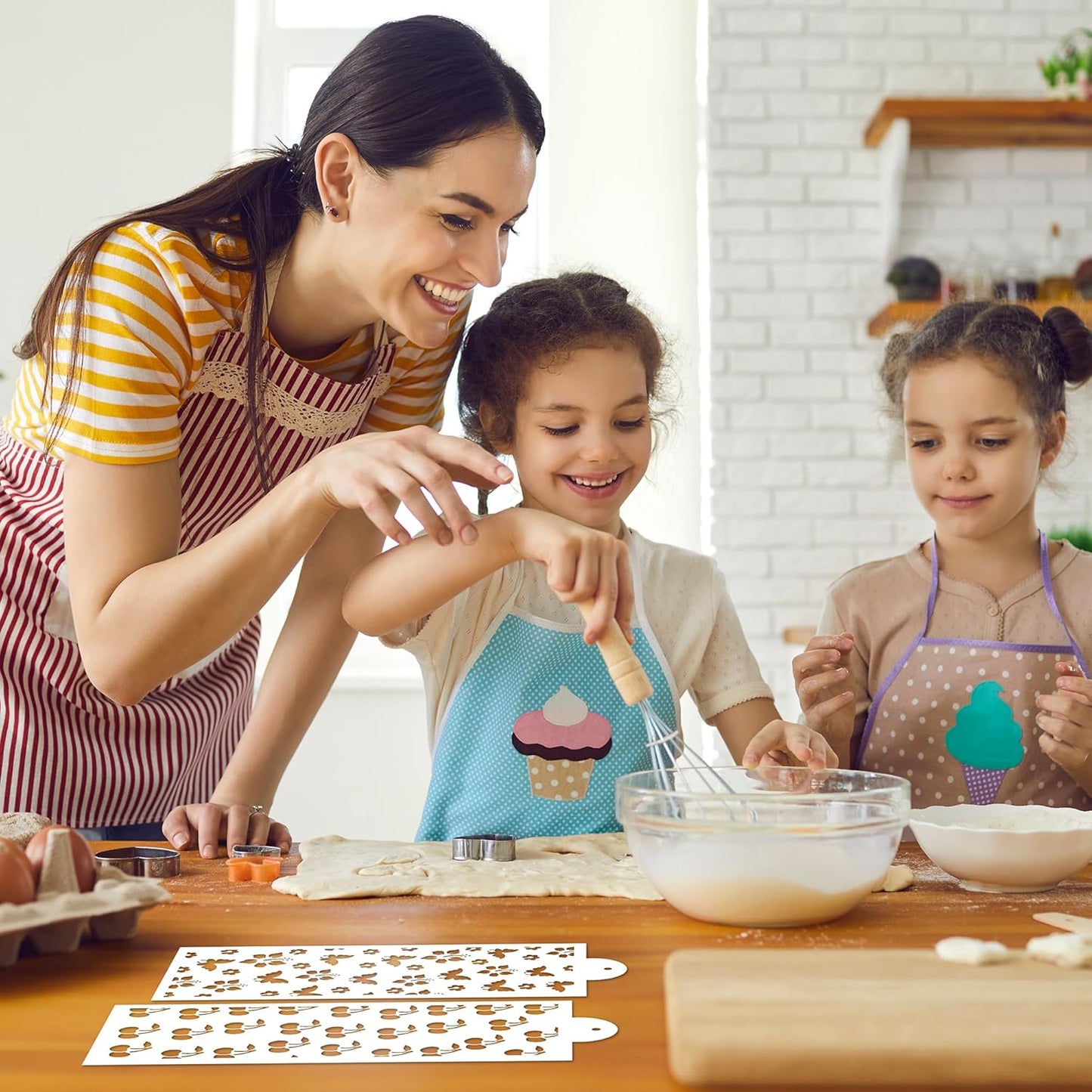 Cake Buttercream Decorating Stencils - 15 Pcs Reusable Cake Stencils Floral Boarder, Cookies Royal Icing Stencils Biscuits Decorating Template Cake Baking Stencils