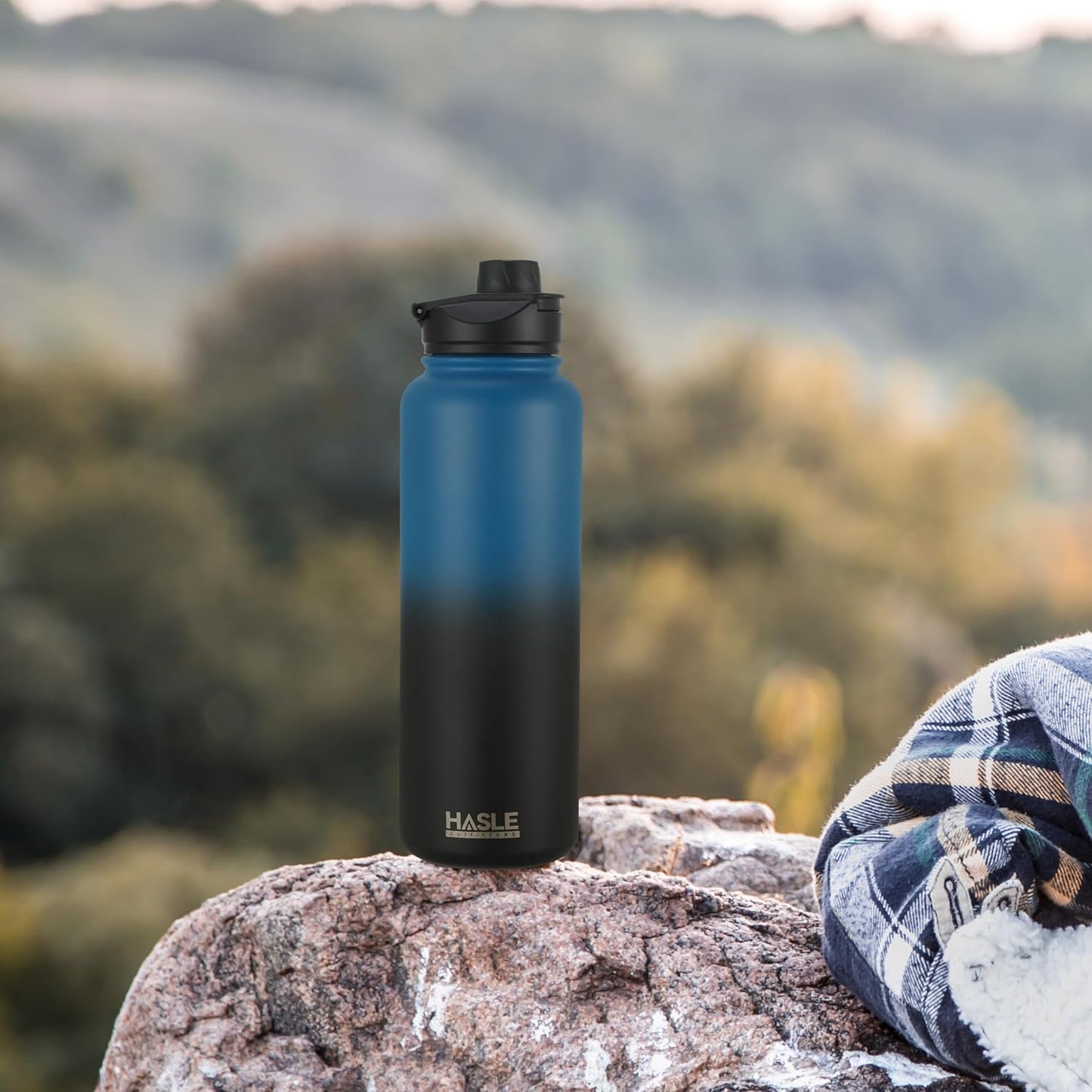 HASLE OUTFITTERS 40oz Stainless Steel Water Bottle, Vacuum Insulated Double Walled Leak Proof Sports Water Bottle with 2 Lids (Straw and Spout Lid) Keep Cold and Hot(Blue Black Gradient,1)