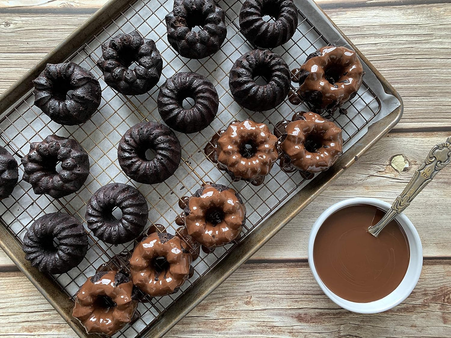 TruEats Brownie Mix: Diabetic Friendly, Protein & Fiber Rich, Low Glycemic & Gluten Free, No Sugar Added, Vegan Friendly, Dairy Free, Plant Based, Sweetened with Monk Fruit Sweetener