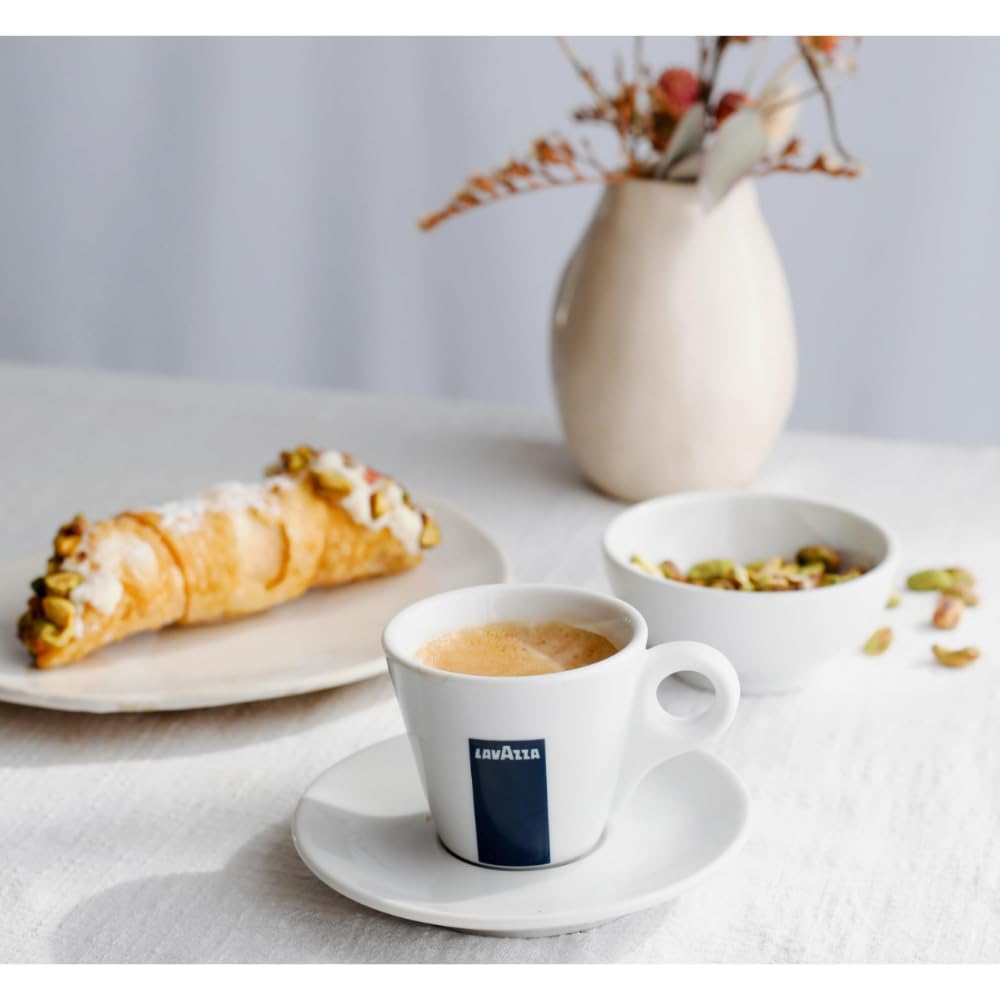 Lavazza Crema e Gusto Whole Bean Coffee, Medium Roast, Arabica and Robusta Blend, 2.2 lb Bag (pack of 1)