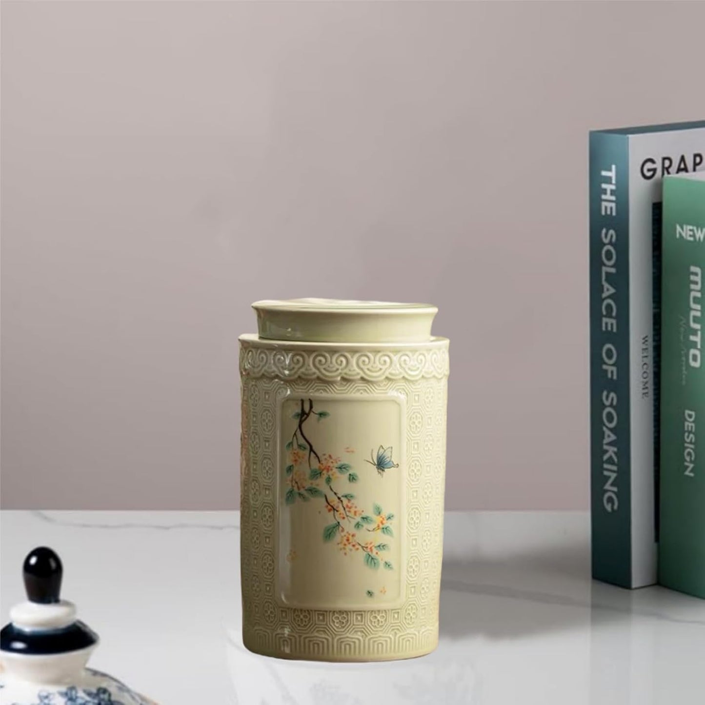 Ceramic Ginger Jar with Lid- 6.5 inches decorative flowers Ginger jars， chinoiserie gift Butterflies Medium jars for Home decor/jewelry/Tea/coffee beans/Storage