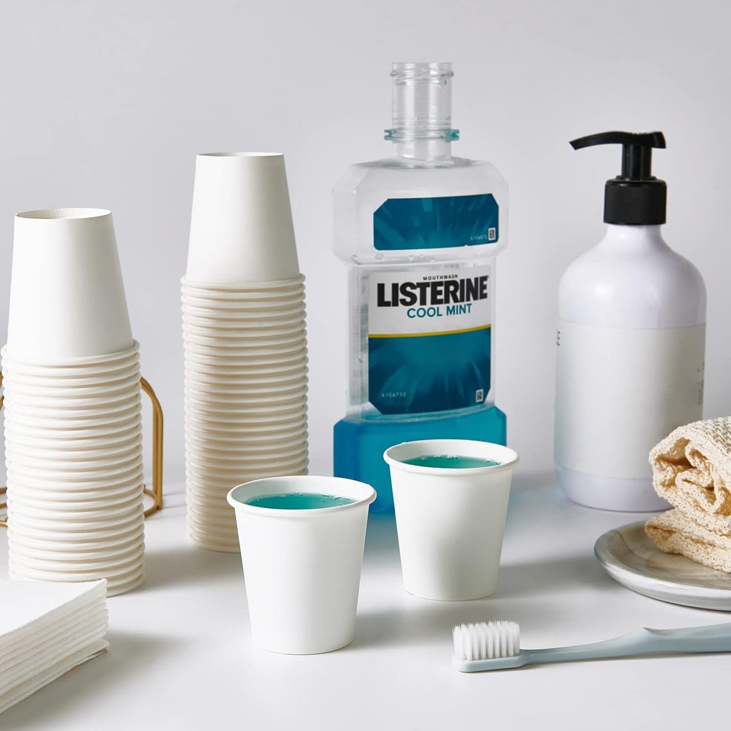 3 oz Paper Cups 600 Count Disposable Bathroom Mouthwash Espresso White Cups for Party, Picnic, Travel and Events