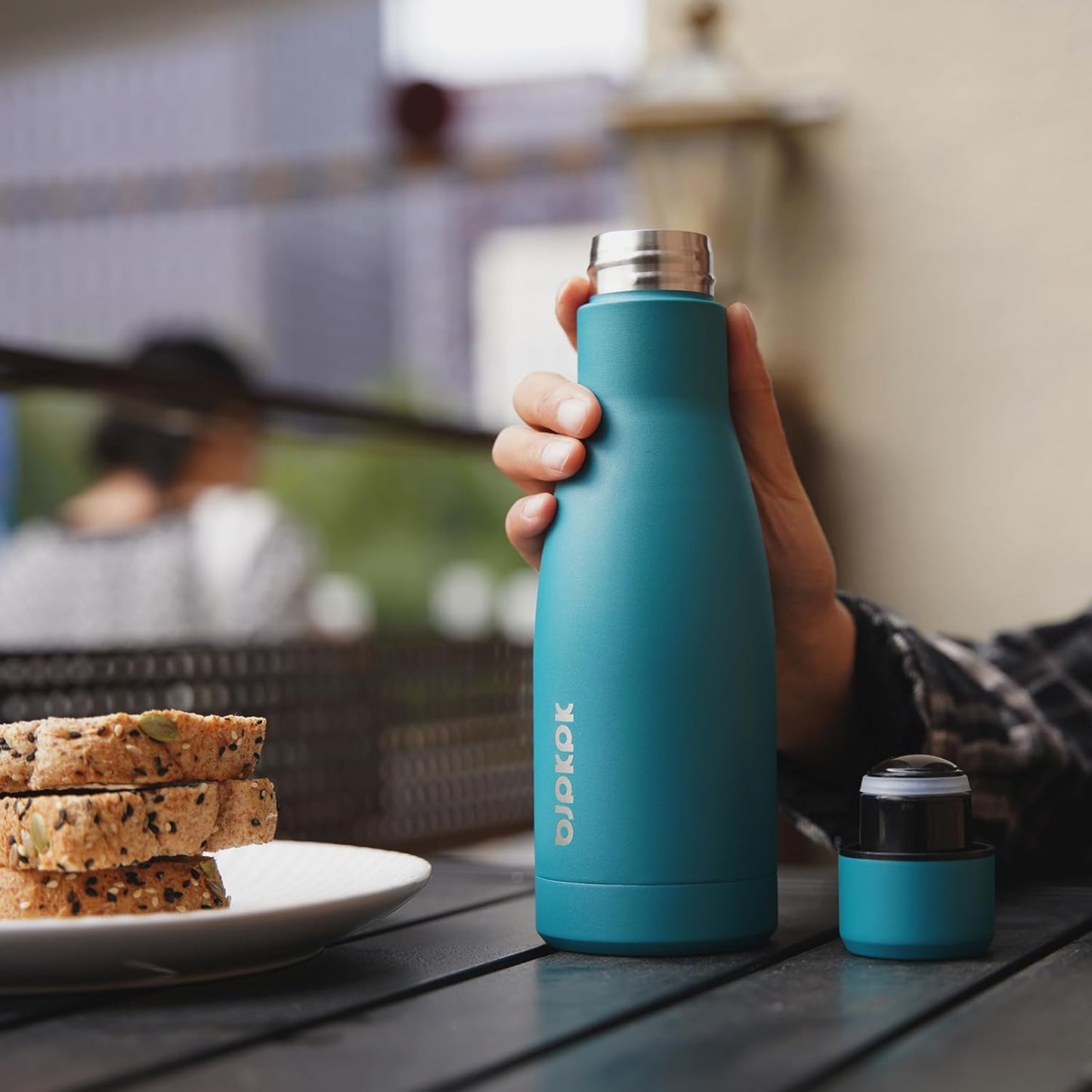 BJPKPK 25oz Insulated Water Bottle Double Wall Vacuum Insulated Stainless Steel Water Bottles for Spots Keep Cold and Hot,Blue