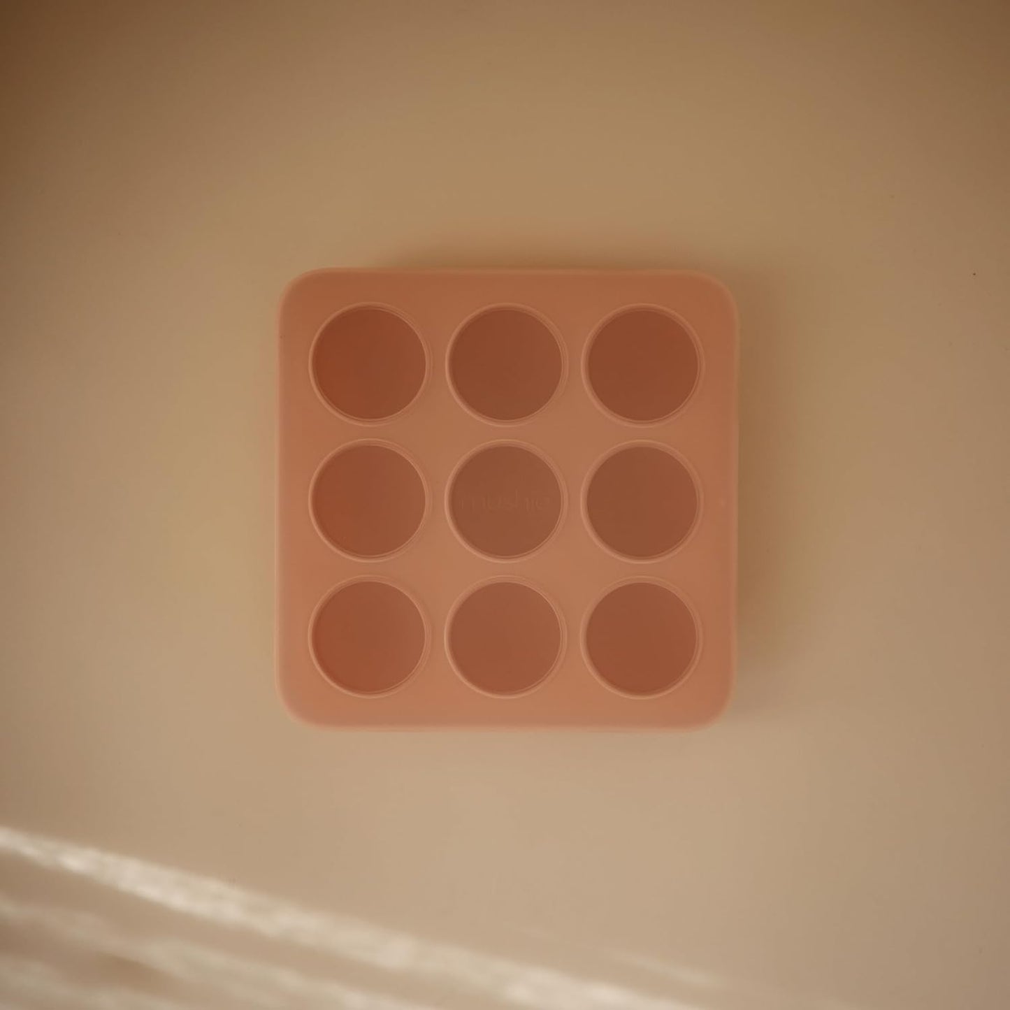 mushie Silicone Baby Food Freezer Tray with Lid | 9 Cups x 1.5oz | BPA Free Storage Container (Blush)