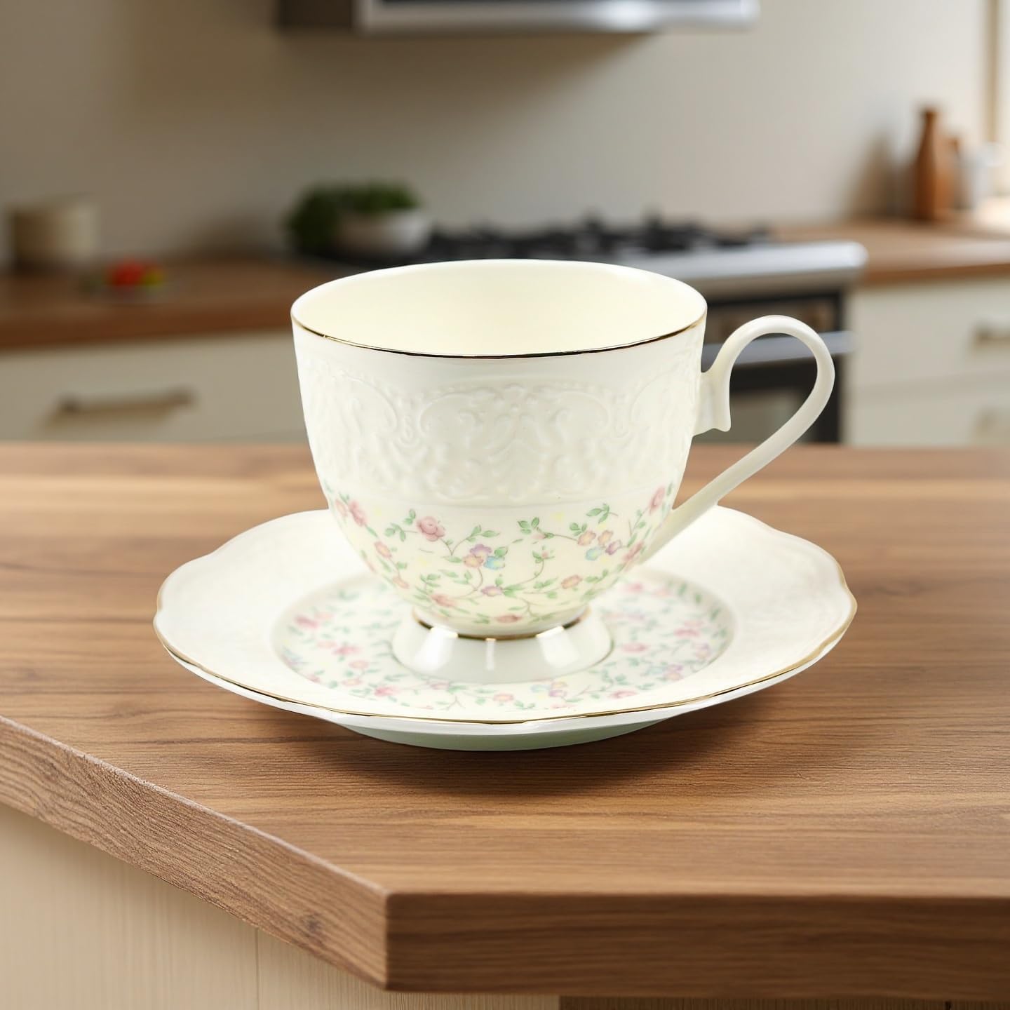 TATSUMI Interglio Embossed Bone China Tea Cup and Saucer Set, 3 Pieces Vintage Style Coffee Cup & Saucer Set For Women Wedding Gift (Starlight Pink, 1 set)