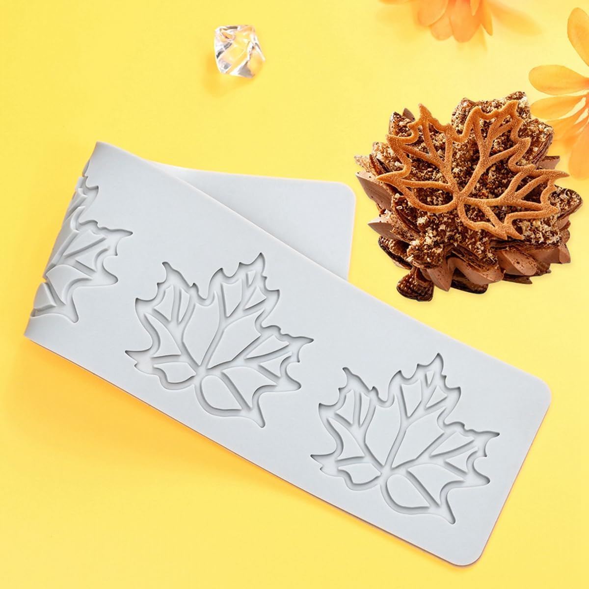 TUKE Hollow Out Maple Leaves Lace Silicone Impressing Mold Mat Fondant Cake Sugar Mould Cooking Tools Decorating Tools Diy Moulds (H_ Maple Leaves)