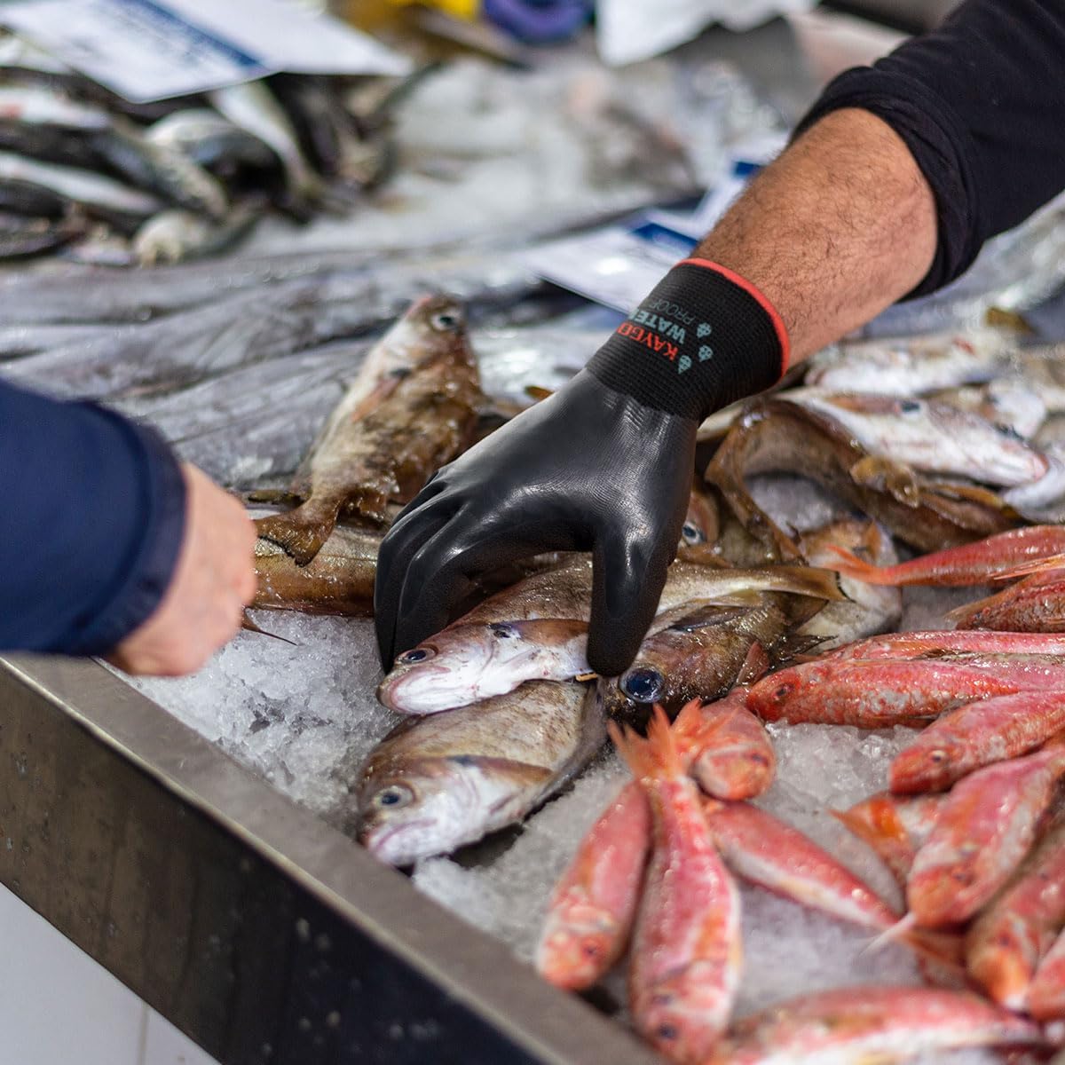 KAYGO Waterproof Work Gloves for Men and Women, Rubber Coated Non-slip Working Gloves for Garden, Outdoor Construction,3 pairs,Black,L