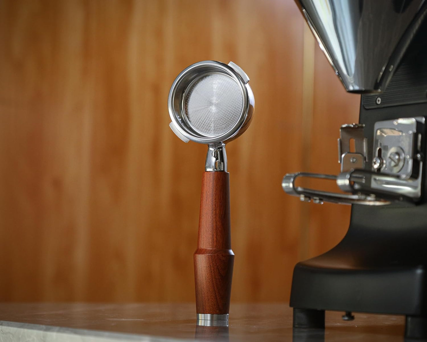 58mm Bottomless Portafilter For Gaggia Classic Pro, E24, GT and Evo Models Rosewood Handle Naked Porta Filter 58 mm & 18-21 Gram Filter Basket Included