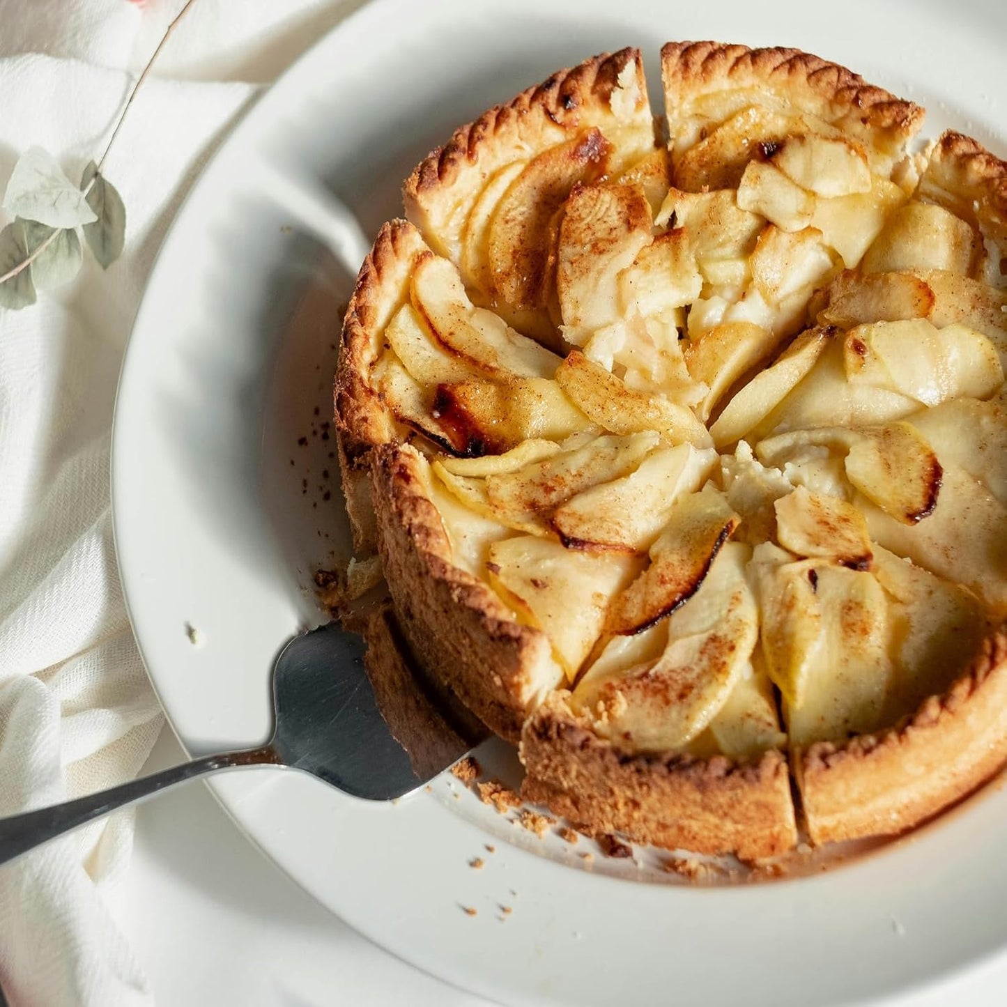 7 Inch Tart Pan Fluted Fruit Pie Pans with Removable Base Nonstick Coating Tarts Molds for Baking Supply For Pizza Tartlet Cake Quiche