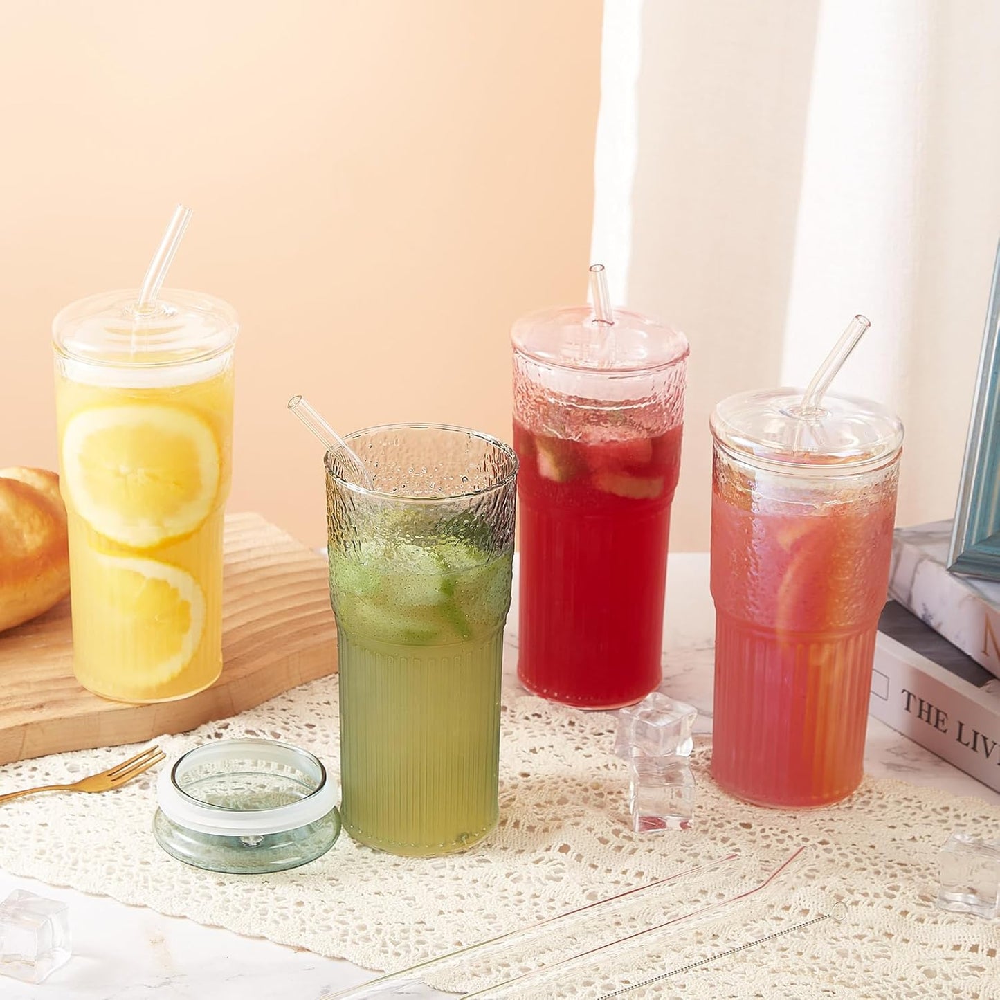 GOSCHE Glass Cups with Lids and Straws, 20oz Glass Cups Drinking Jar, Clear Iced Coffee Cups, Vintage Ripple Glass Tumbler for Water Coffee Tea, Clear, 2Pcs