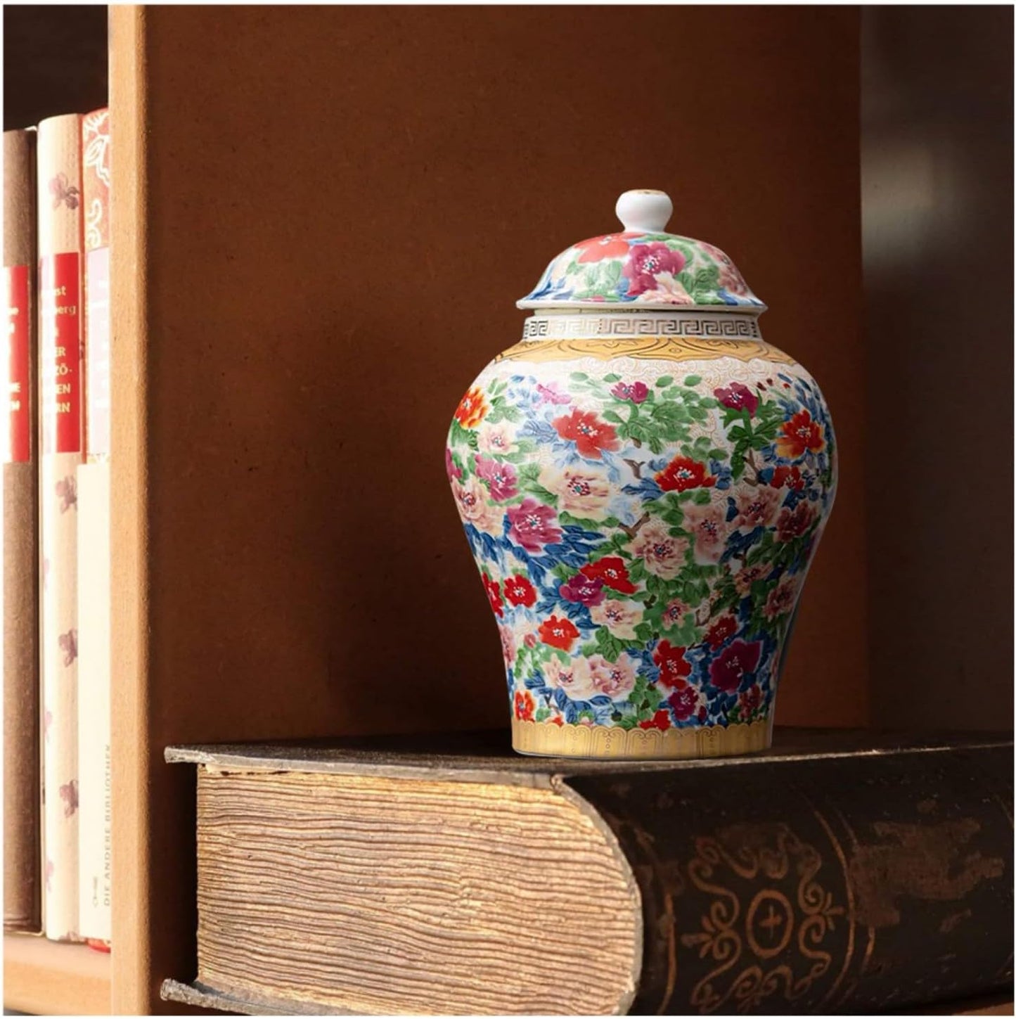 8 inches Ginger Jar with Lid- colored flowers pattern Ceramic Decorative small Ginger Jars， chinoiserie gift Enamel decor jar for Home/Kitchen/Dining/living room/shelf decor/Tea Storage