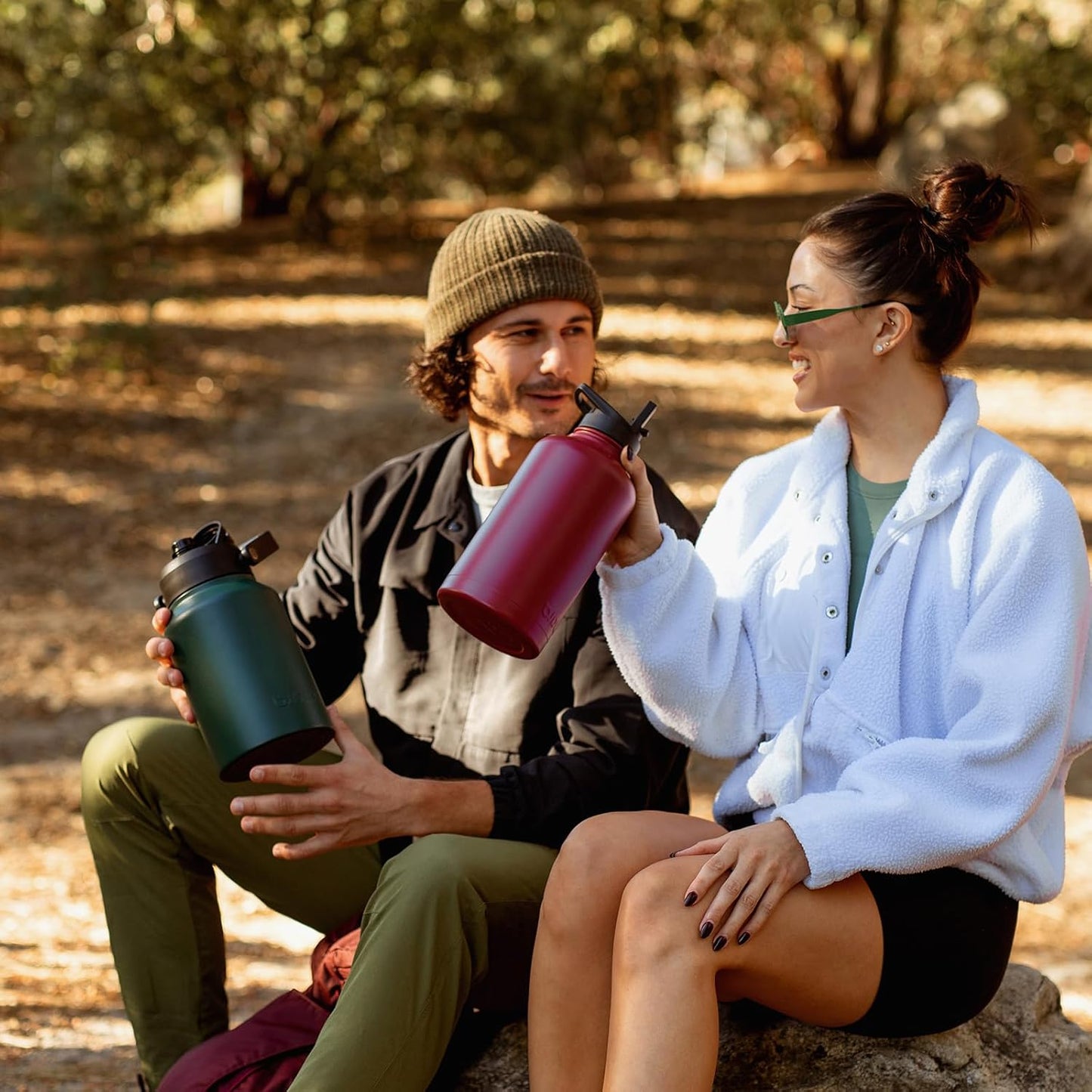 BJPKPK 87oz Insulated Water Bottle, Dishwasher Safe 2/3 Gallon Water Bottle with Ergonomic Handle, BPA Free Leak Proof Water Jug,Stainless Steel Water Bottle with Anti-slip Bottom, Charming Red