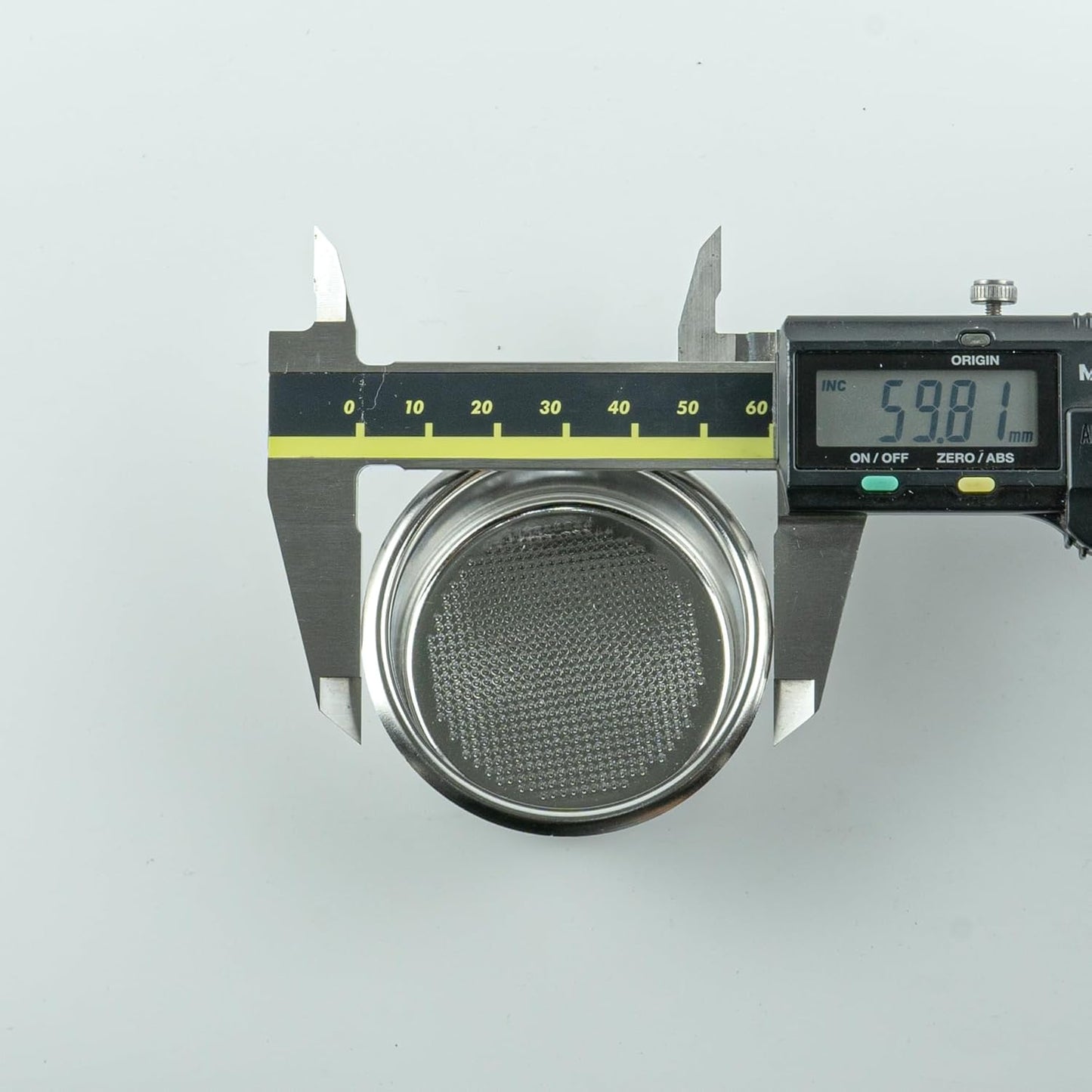 HUGH, by IMS 51 mm Precision Filter Basket Competition Series Coffee Filter Basket Stainless Steel Portafilter Basket, 14-18 grams compatible with Leverpresso H26