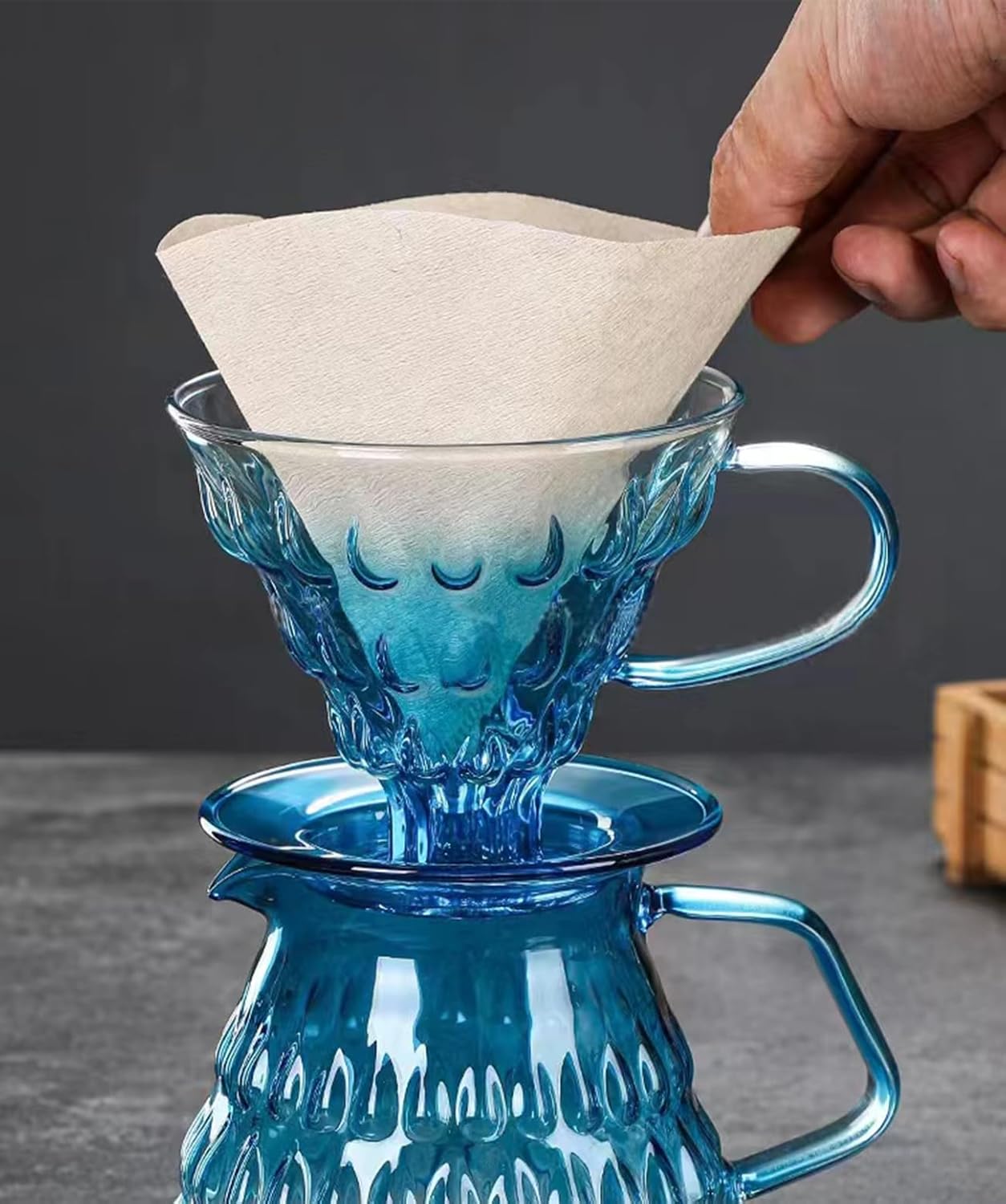 Glass Coffee Dripper, Pour Over Coffee Maker, Reusable Coffee Filter Cup, Slow Brewing Accessories for Home, Cafe, Restaurants(V02,1-4Cups) (Green)