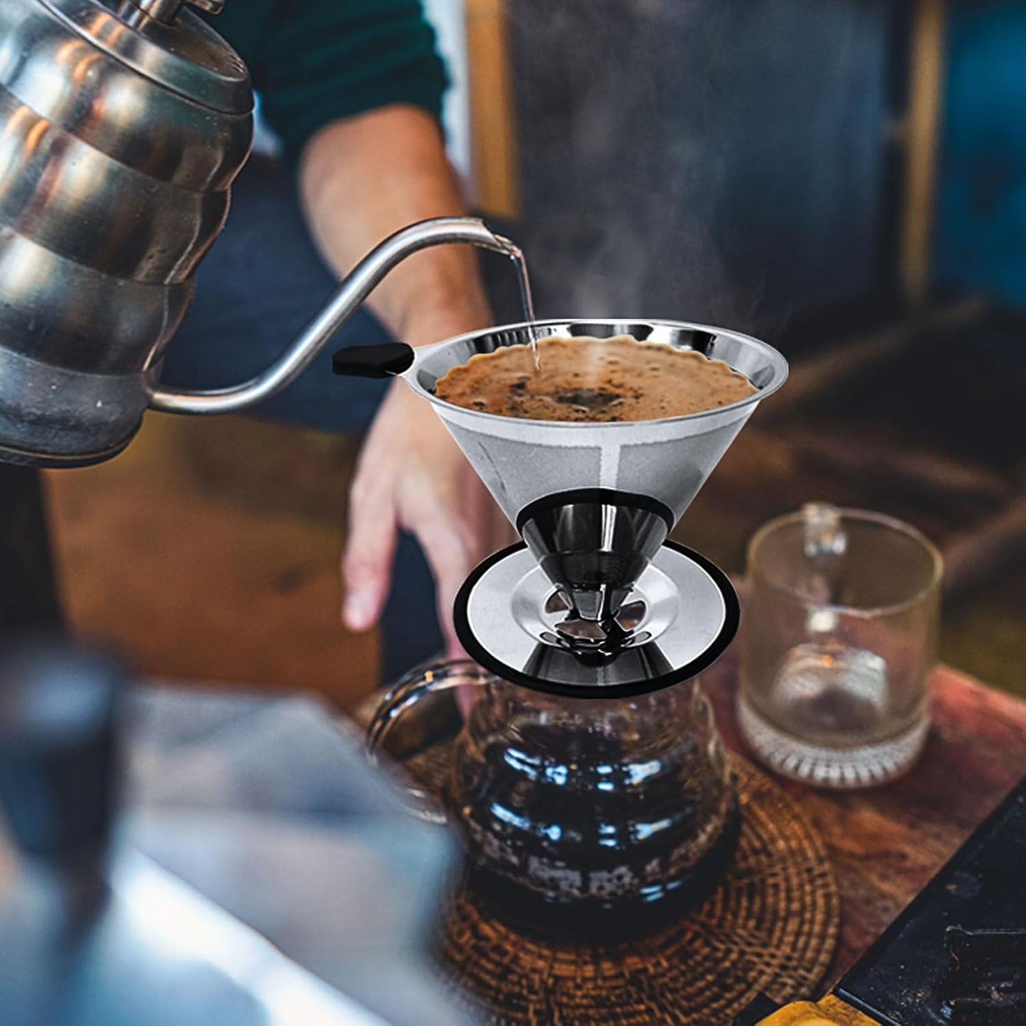 Pour Over Coffee Dripper-Stainless Steel Coffee Filter,Reusable Drip Cone Coffee Filter Portable Pour for 1-4 Cup (With Silicone Ring, L)