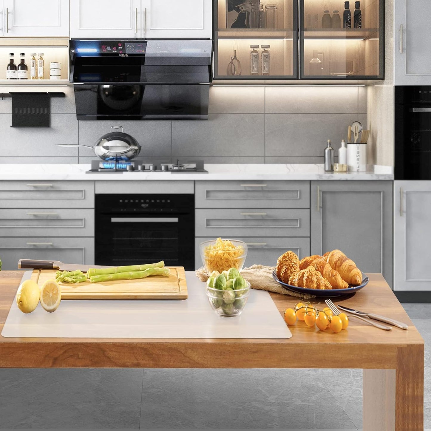 Ewen 31.6x23.5in 2mm Silicone Mats for Kitchen Counter, Extra Large Thick Heat Resistant Bar Mats for Countertop Protector Nonslip Placemat for Air Frye Crafts Work Glass Top Stove Work Translucent