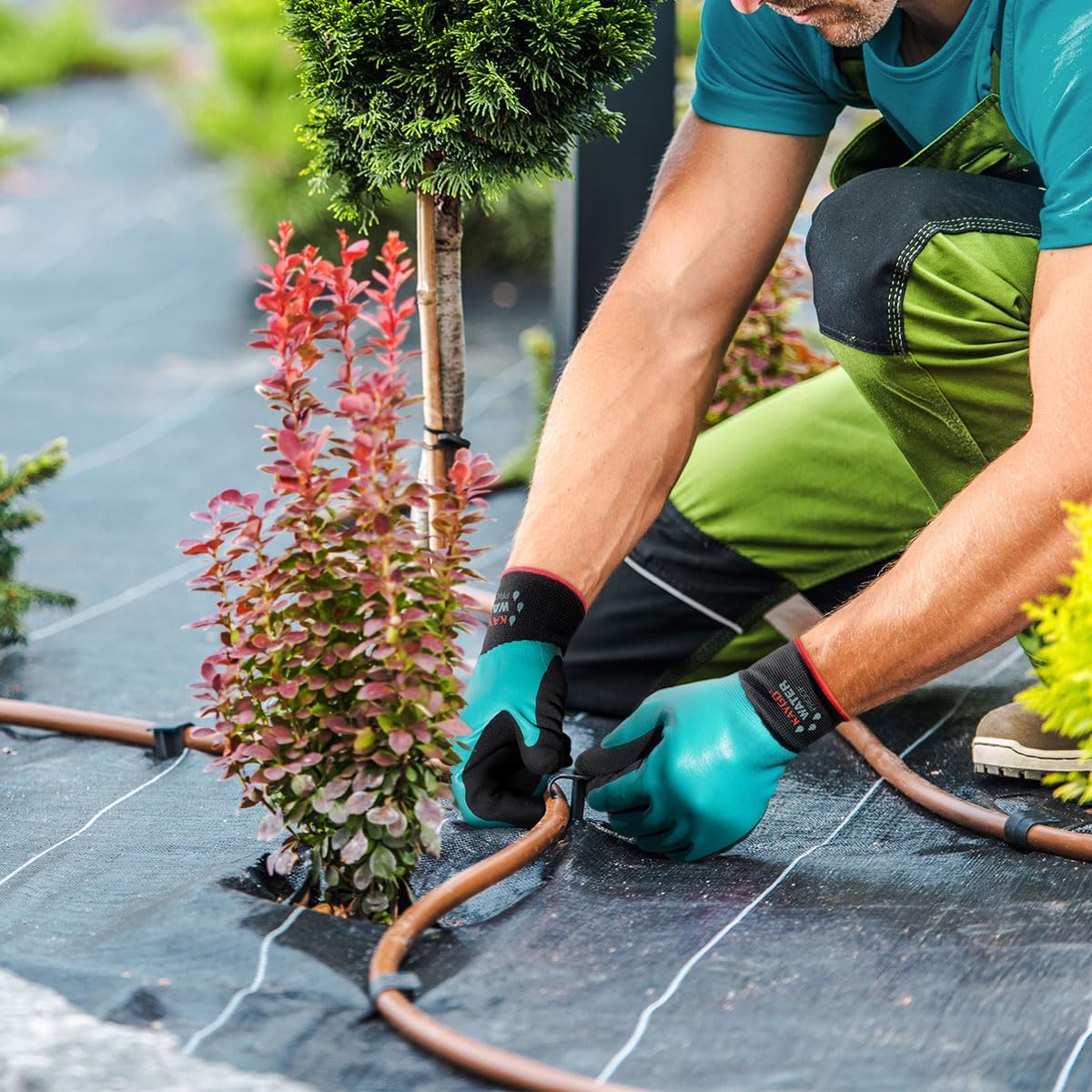 KAYGO Waterproof Work Gloves for Men and Women, Rubber Coated Non-slip Working Gloves for Garden, Outdoor Construction,3 pairs,Blue,L