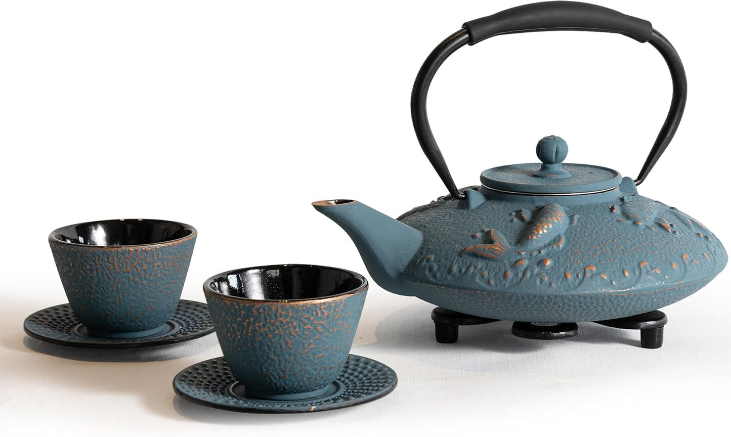 Cast Iron Teapot Set with 2 Tea Cups, 7Pcs Japanese Tea Kettle with Stainless Steel Infuser, Tea Pot Coated with Enameled Interior, Fish Pattern, 27oz 780ml Navy Blue