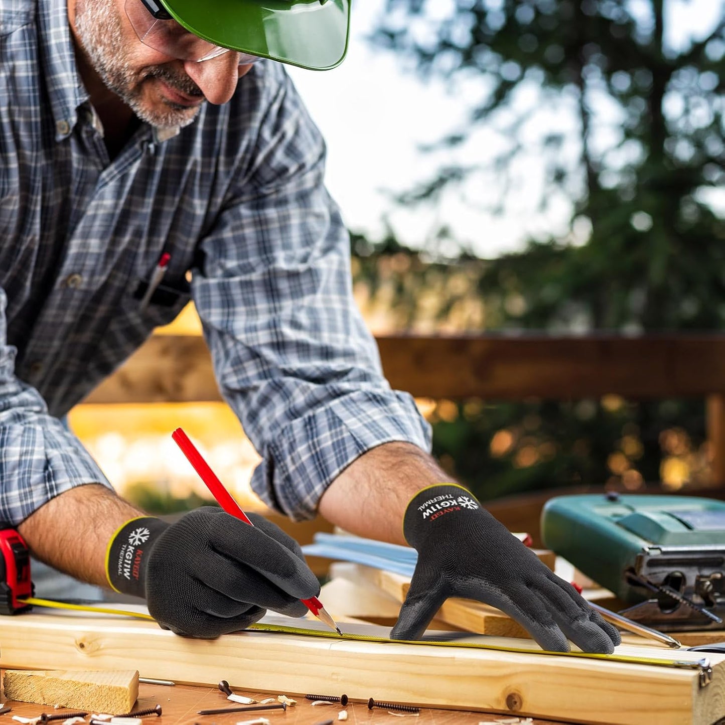 KAYGO Winter Work Gloves for Men and Women, 12 Pairs Thermal Insulated Safety Work Gloves PU Coated, Smooth Grip on Palm & Fingers,Ideal for Freezer Work,Black,L