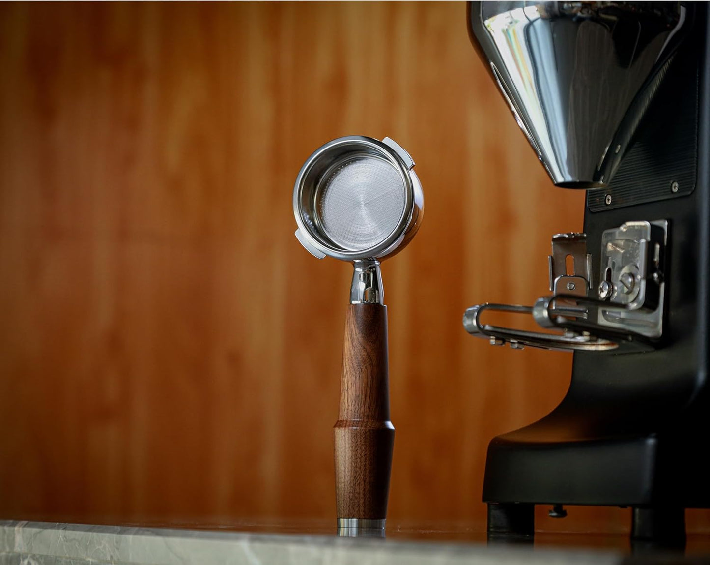 58mm Bottomless Portafilter for Gaggia Classic Pro, Evo, E24 Espresso Machines With Upgraded Walnut Handle and 18-21 Gram Filter Basket