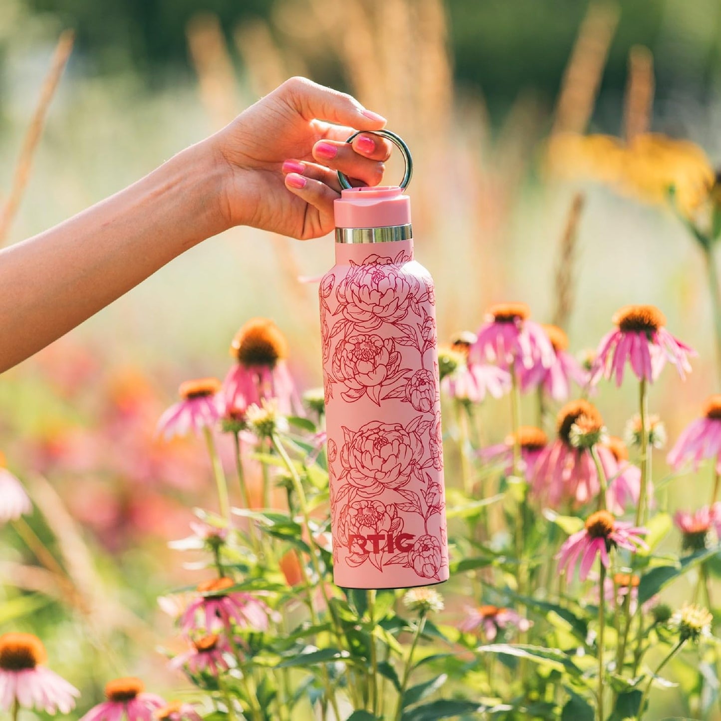RTIC 20oz Journey Bottle Metal Stainless Steel Vacuum Insulated, BPA Free, Reusable, for Water, Hot and Cold Drinks, Travel, Sports, Camping, Pink Peonies