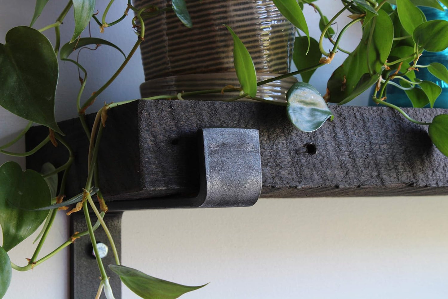 Urban Legacy Accent Shelves | Reclaimed Barn Plank | Set of 2 with Full Brackets (Coffee Bean 40" x 7" x 2")