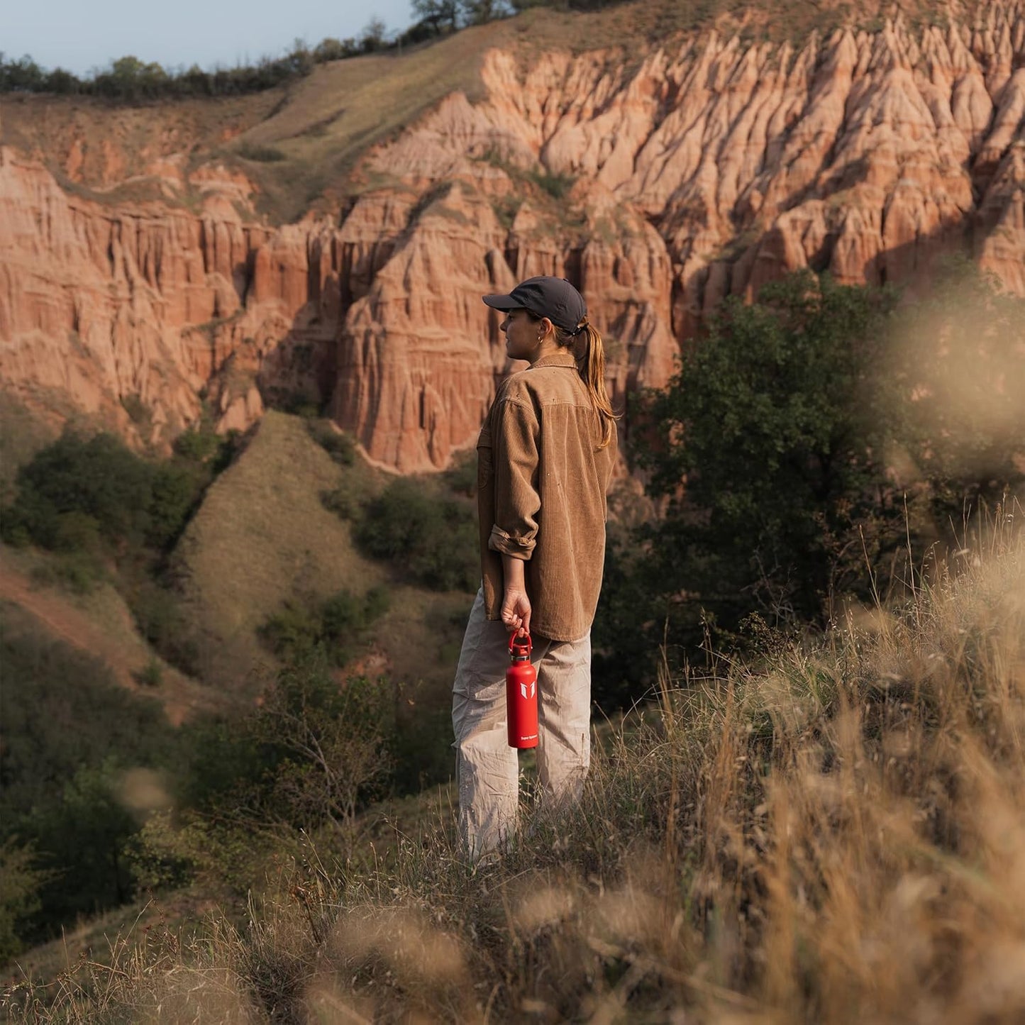 Super Sparrow Insulated Water Bottle - 17 Oz / 25 Oz / 32 Oz - Standard Mouth FlipFlow Flask - BPA Free, Leak Proof Drink Bottle- Ergonomic Straw Water Bottles for Work, Gym, Travel, Sports