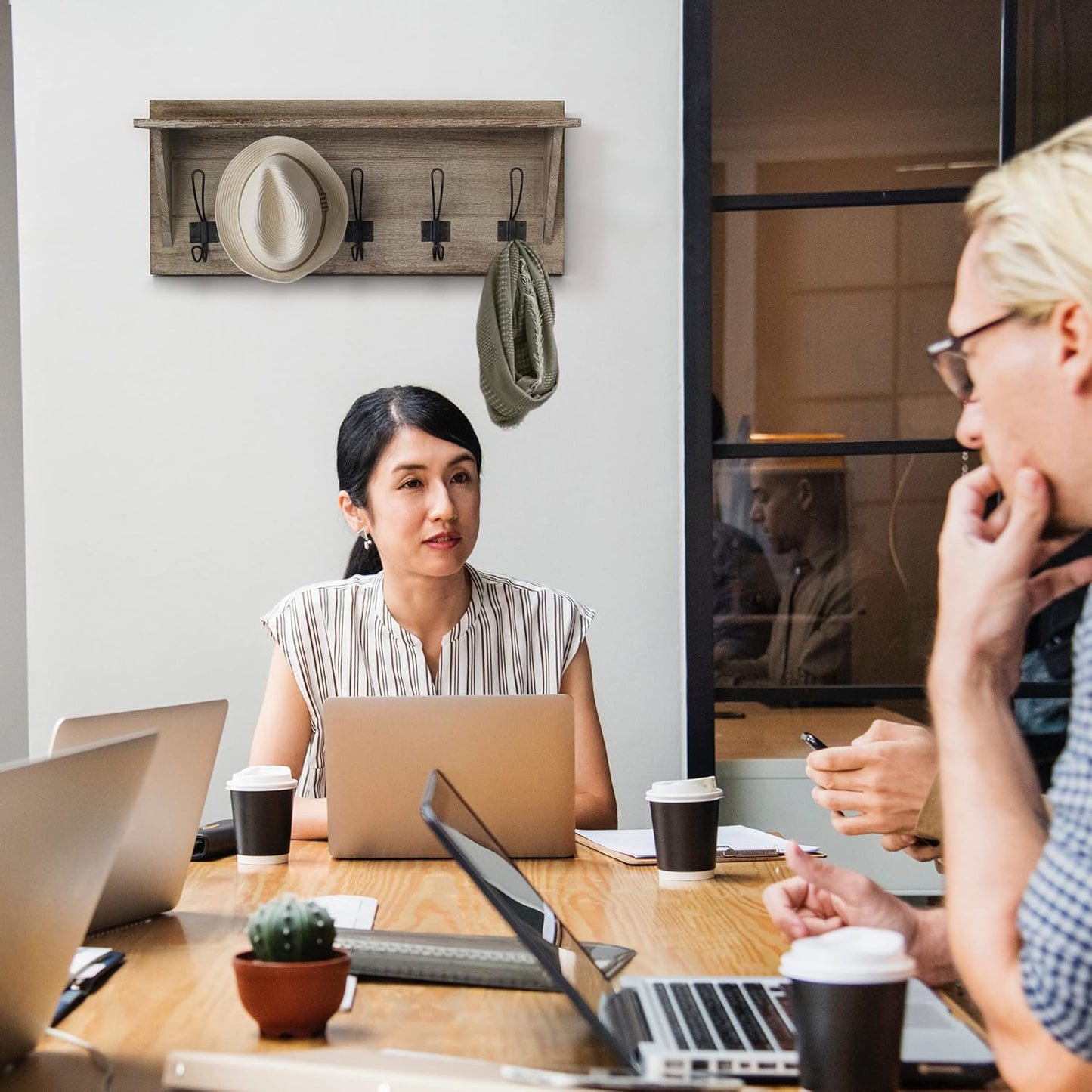 HBCY Creations Rustic Wall Mounted Coat Rack with Shelf - Solid Wood 24" Entryway Shelf with 5 Coat Hangers. Perfect Touch for Your Entryway, Mudroom, Kitchen, Bathroom and More, Weathered Brown