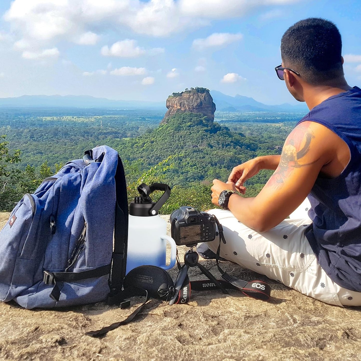 BJPKPK 1 Gallon Water Bottle with Handle, Large Dishwasher Safe 128oz Insulated Water Bottle, BPA Free Water Jug, Wide Mouth Metal Water Bottle with Anti-slip Bottom, Keep Cold & Hot,Sky