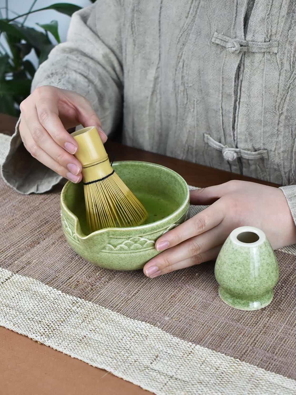 Artcome Matcha Tea Set with Pouring Spout - Green Ceramic Matcha Bowl, Bamboo Whisk, Whisk Holder, Tea Scoop & Matcha Tea Manual for Traditional Japanese Tea Ceremony - Ideal for Gift - Deep Green