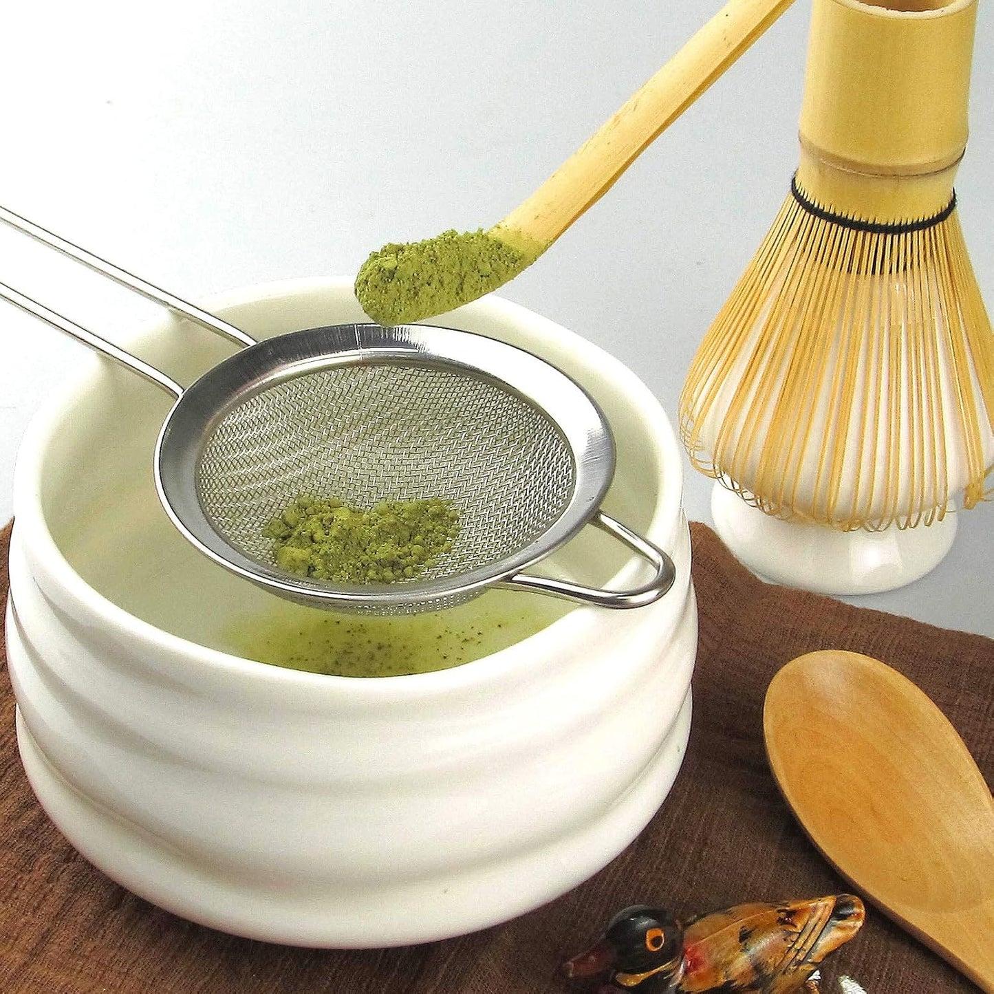 Artcome 10-Piece Japanese Matcha Tea Set - Matcha Bowl, Whisk, Scoop, Spoon, Cloth, Bamboo Holder, Powder Caddy, Strainer (White)