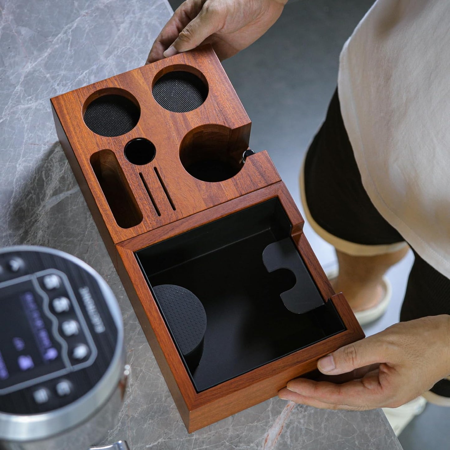 58mm Espresso Knock Box Set – Rosewood Tamping Station Organizer & Coffee Grounds Bin | Professional Espresso Accessories for 58mm Portafilter Machines