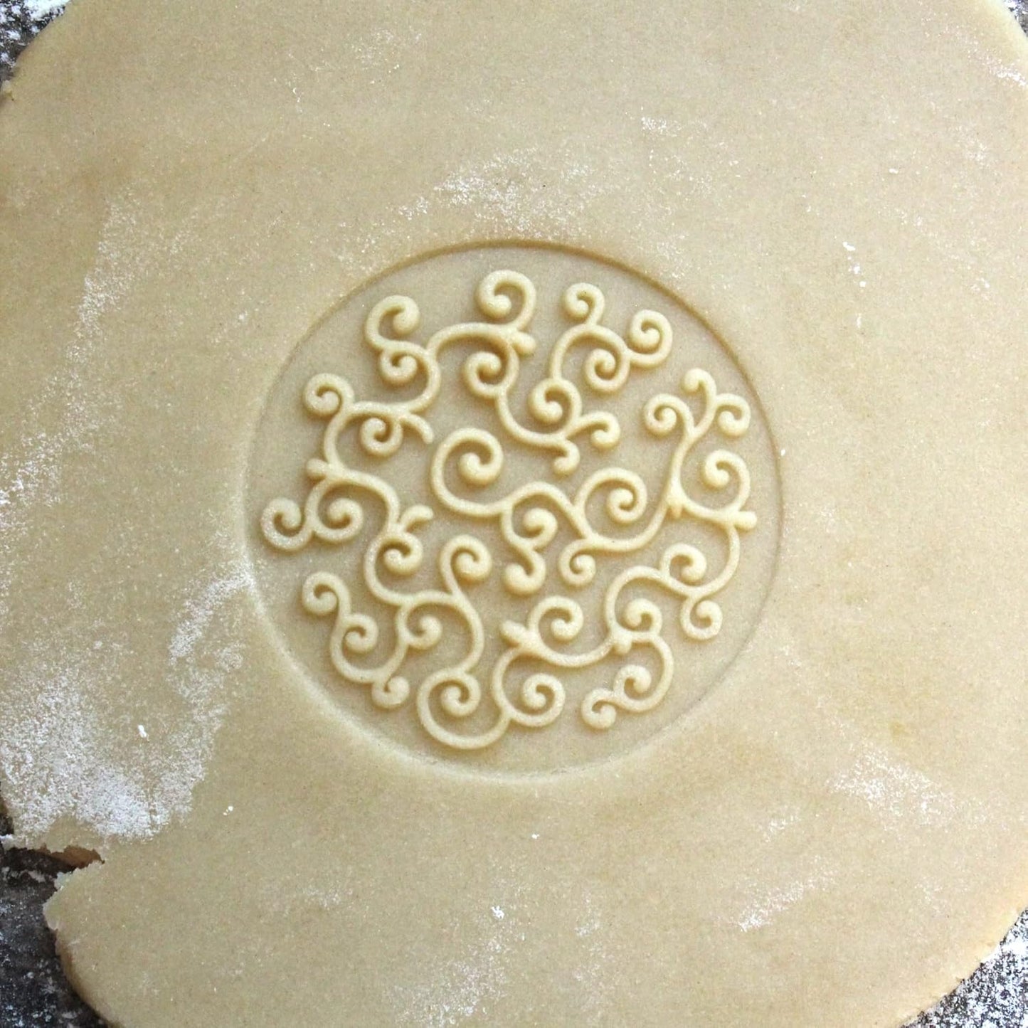 Wood Cookie Stamp, 2.5 Inch (D Vine CS-038)