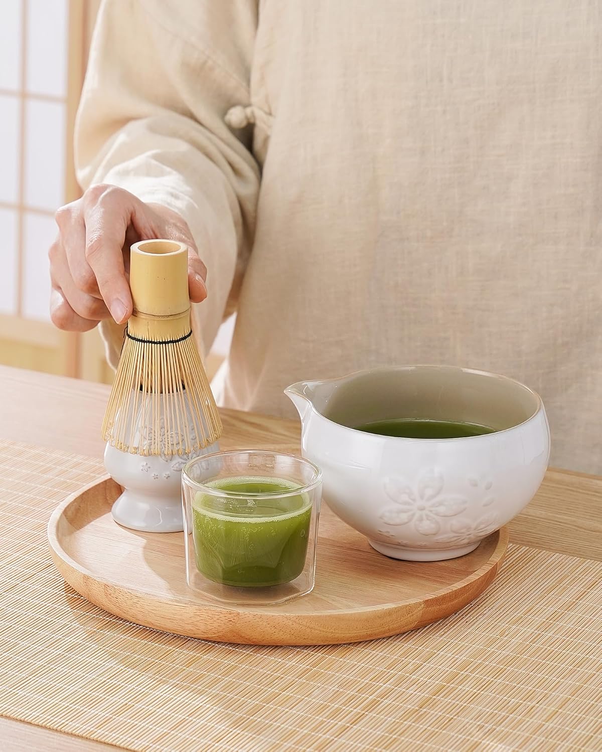 ZENS Matcha Whisk Set, Ceramic Matcha Set Includes 15oz Sakura Bowl, Bamboo Whisk & Chasen Holder, Scoop & Sifter-Tea Towel, 6pcs Matcha Kit for Matcha Lovers, White